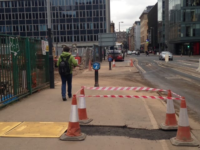 Glasgow Flagship Cycle Route may be blocked - beware