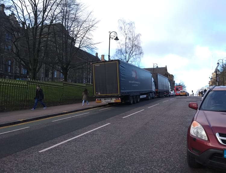 Consultation Digest Issue 27, 05 February 2019: University Avenue and Bears Way under threat, no cycle lanes for Union Street, Glasgow, but a wee bit of good news as well.