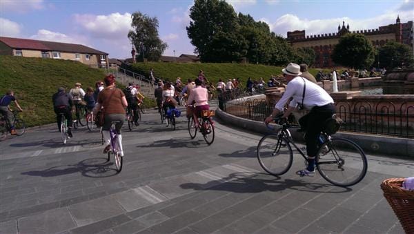 Tweed Ride 2013