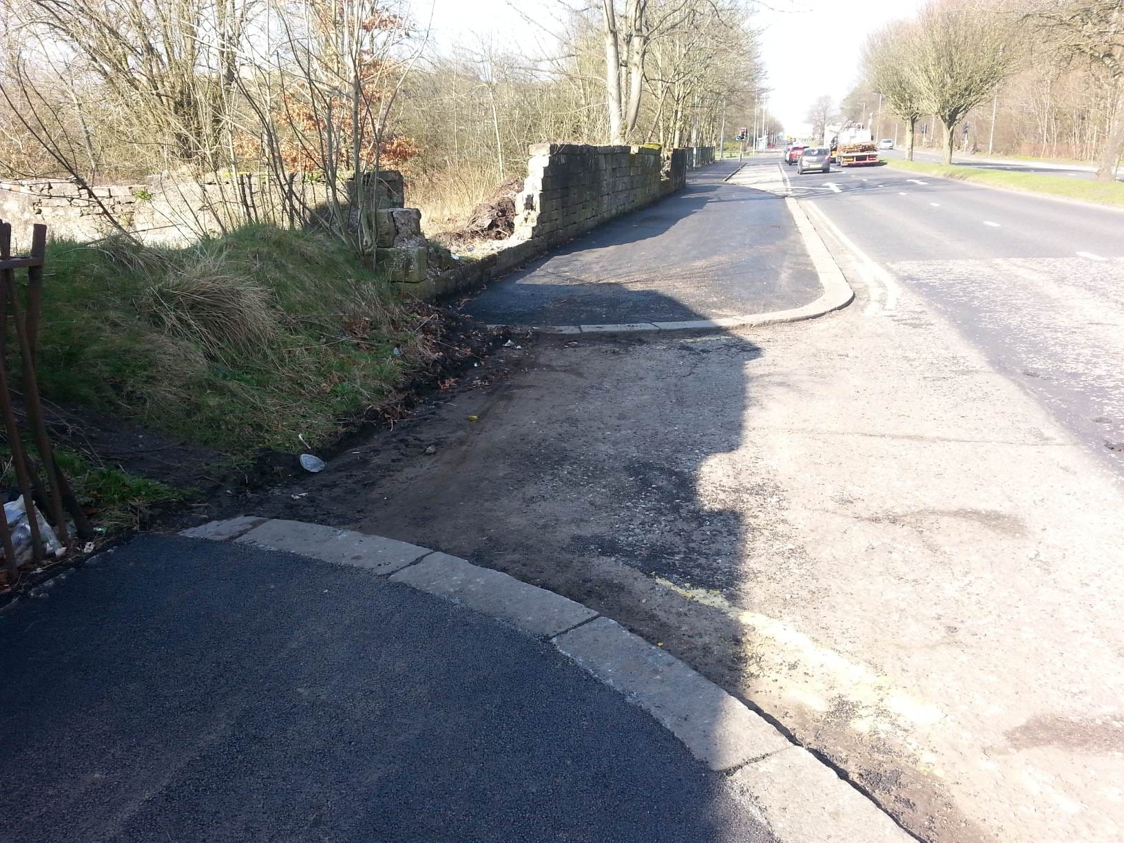 Broompark Farm exit without dropped curbs