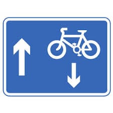 contraflow blue sign