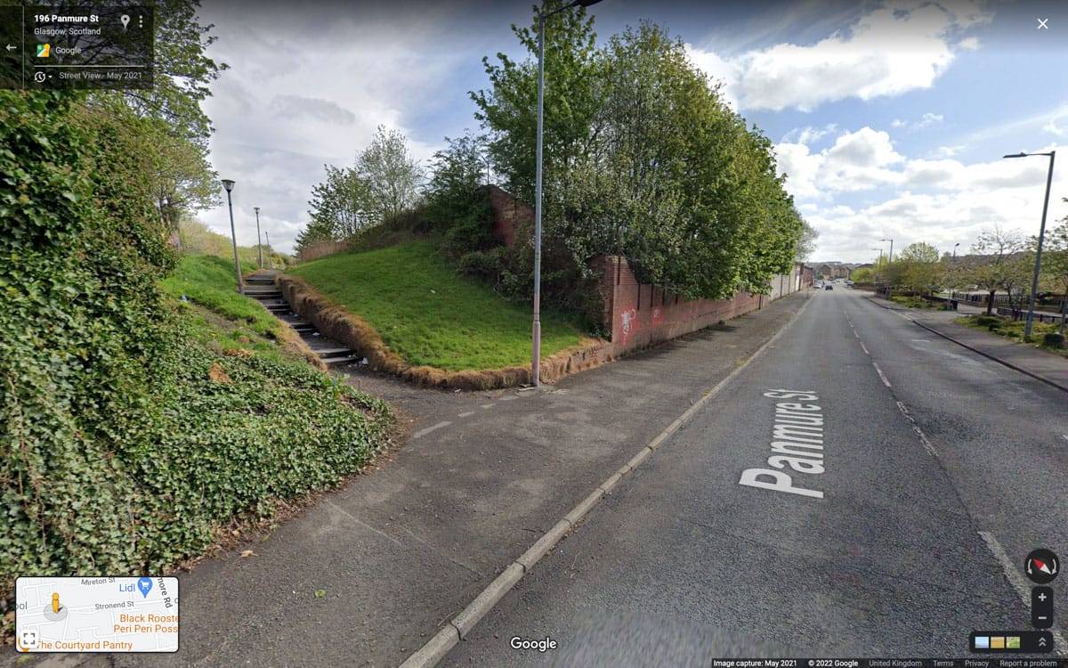 The southern end of the 'Dummy Railway' path at Panmure St showing steps