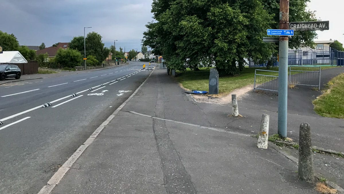 Royston Rd Spaces for People lanes past Molendinar Park